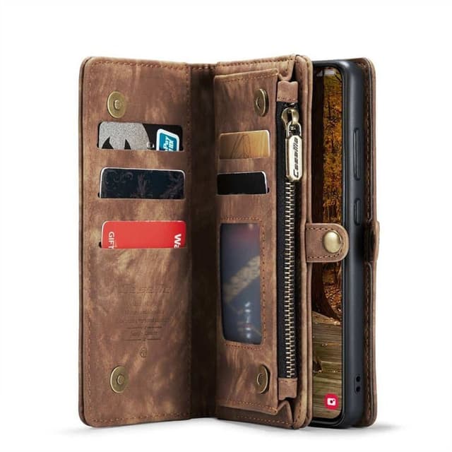 CaseMe puhelimenkotelo 008 8-kortti Samsung Galaxy S24 - Ruskea