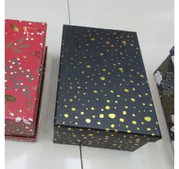 Box DIANA-5, med lock 29x22xH12,5cm, svart/guld