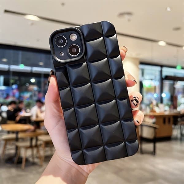Puffy mobilskal till iPhone 13 Pro Max - Svart