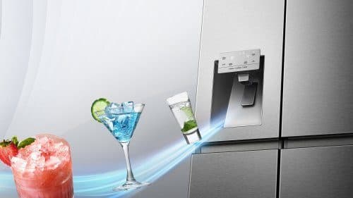 Is- og vanddispenser