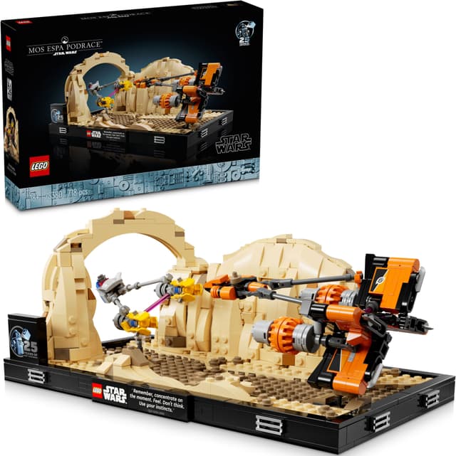 LEGO Star Wars Mos Espa Podrace Diorama 75380