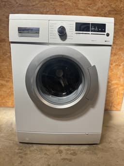Siemens iQ300 vaskemaskine WM14E477DN - D15161 - brugt
