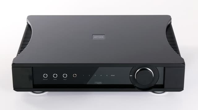 Rega Aethos - Sort