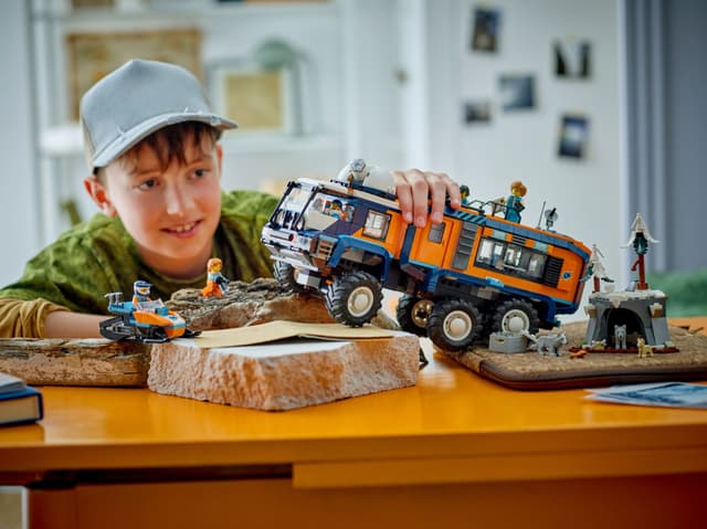 LEGO City Polarforskernes laboratoriekjøretøy 60471 - Elkjøp