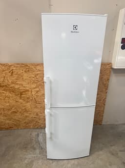 Electrolux køle/fryseskab LNT3LE31W1 - D14985 - brugt