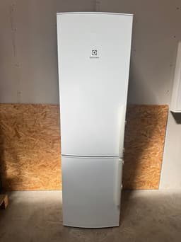 Electrolux køle/fryseskab EN3853MOW - D15372 - brugt