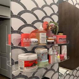 Vägghylla i klarplast 38x11x7,6cm 2-pack