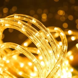 Premium Lyslist utendørs 15 m – utvidbar, dimbar og med varmhvitt lys 2200K – IP65