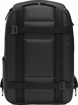 Db Ramverk 21 l reppu (musta)
