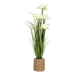 Tekokukka PUUTARHASSA H70cm, valkoinen krysanteemi, ruoho ruukulla