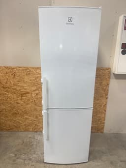 Electrolux køle/fryseskab KNT4TF33W2 - D16688 - brugt
