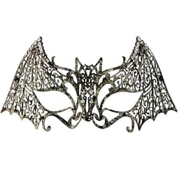 Mask bat träffade.