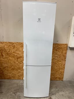 Electrolux køle/fryseskab EN3853MOW - D16817 - brugt