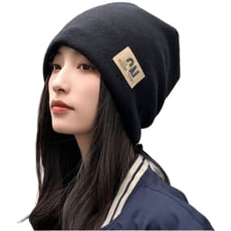 Stickad mössa med öronlappar Svart