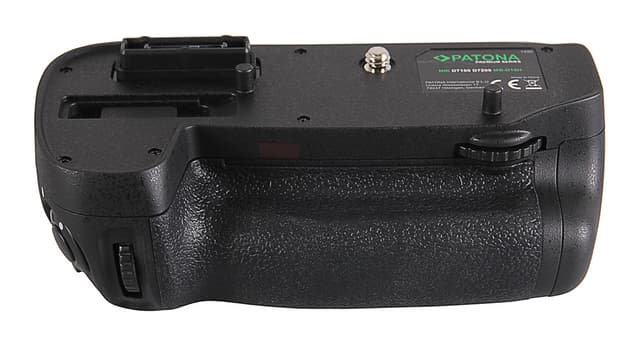 Batterigrepp för Nikon D7100 D7200 MB-D15H med fjärrkontroll