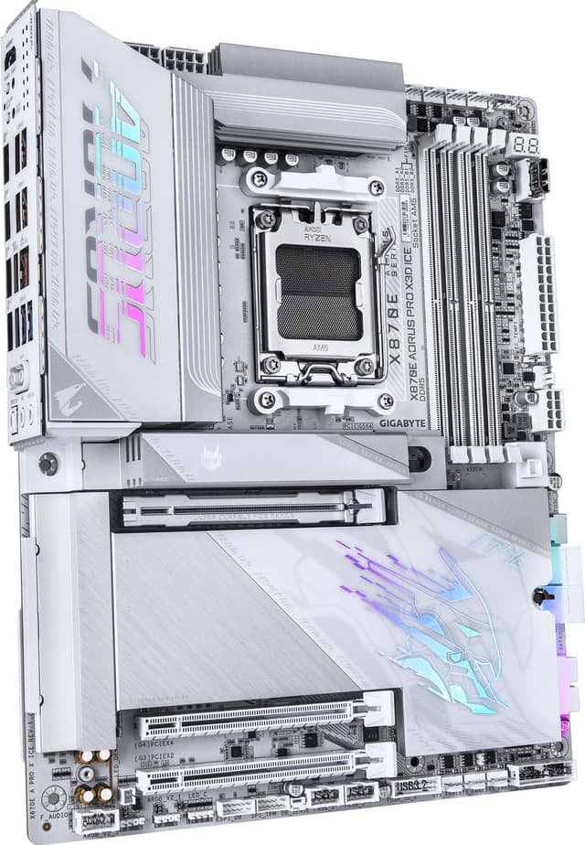 Gigabyte X870E AORUS PRO X3D ICE moderkort