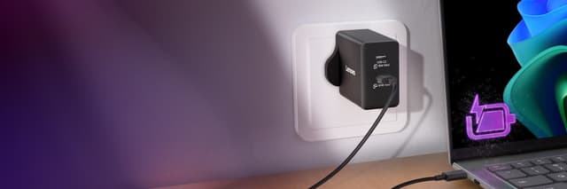 Yksi laturi, kaksi USB-C-porttia