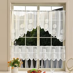 Hvite Kjøkkengardiner i Polyesterblonde - 2-delt Blomstrete Halvgardiner