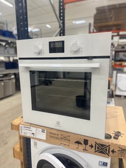 Electrolux indbygningsovn COB410V - D18354 - brugt