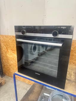 Siemens indbygningsovn HB578ACS0S - D18436 - brugt