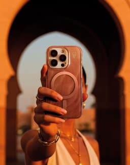 Clear Case iPhone 17 Pro Max Mocha Mousse