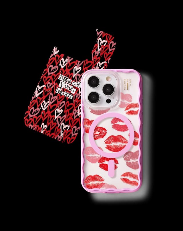 Print Pack iPhone 12 Pro Max / 13 Pro Max / 14 Pro Max / 15 Pro Max / 16 Pro Max Bisous