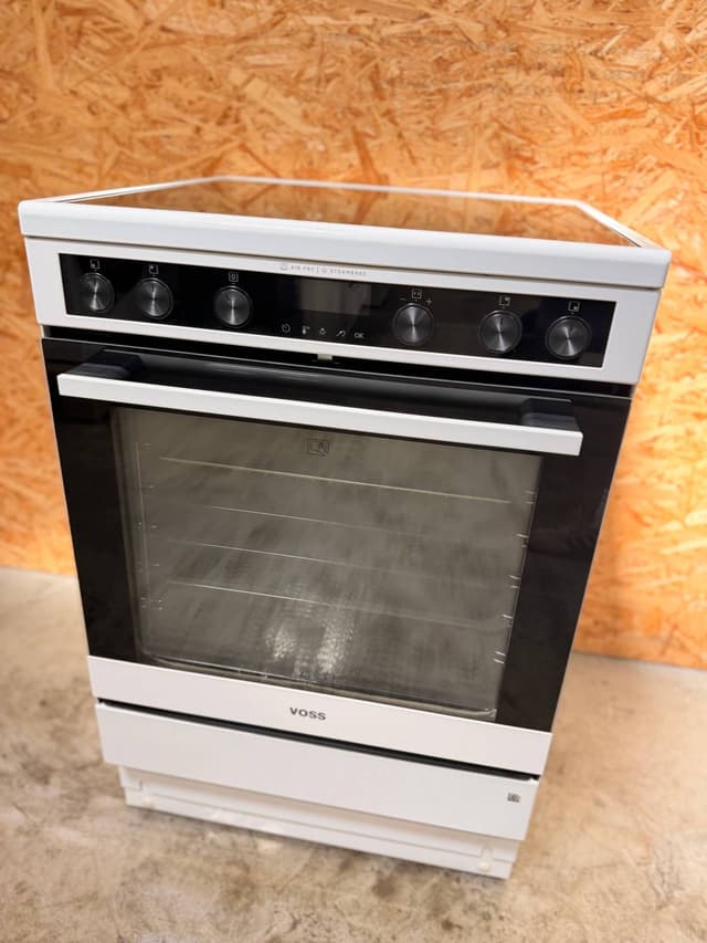Voss keramisk komfur VKK67743HV - D19219 - brugt