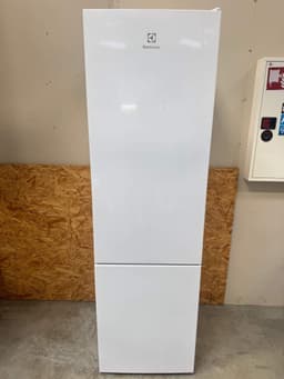 Electrolux køle/fryseskab LNC7ME36W2 - D19197 - brugt