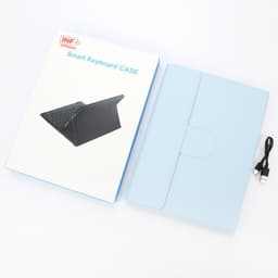 Mist Blue Bluetooth-tangentbord med magnetiskt fodral och runda tangenter för iPad