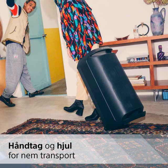 Sony SRS-XV800 højttaler og dens nemme transport med håndtag og hjul