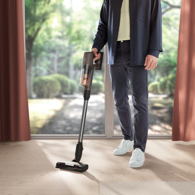 Electrolux Ultimate 700 -sarjan varsi-imuri