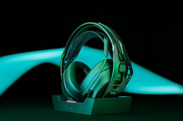 RIG PRO 800 Series hodetelefoner gir imponerende lyd og batteritid