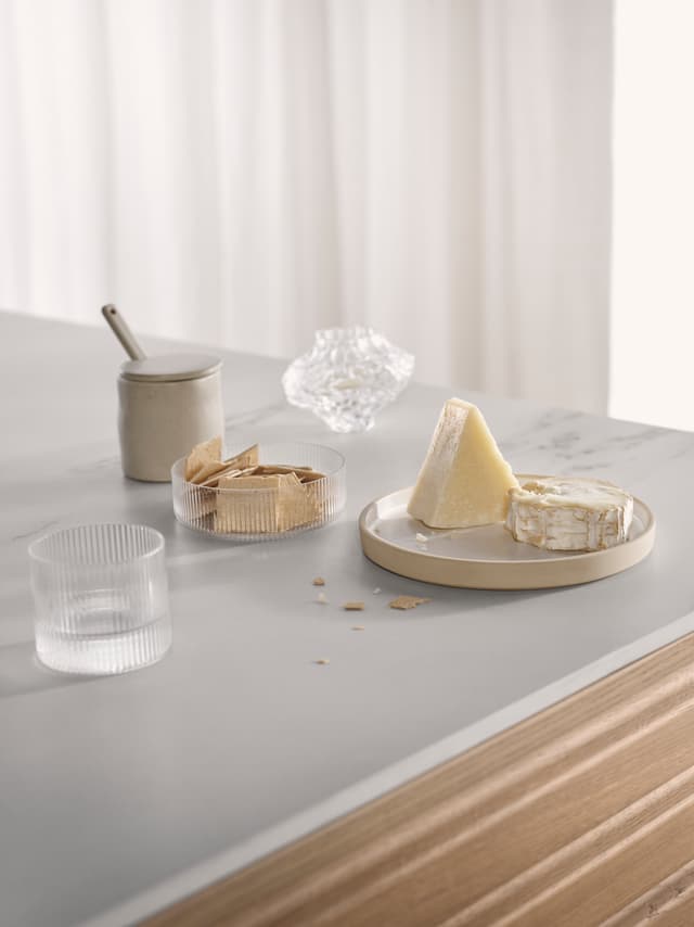 Epoq - Lamella - plates with cheese