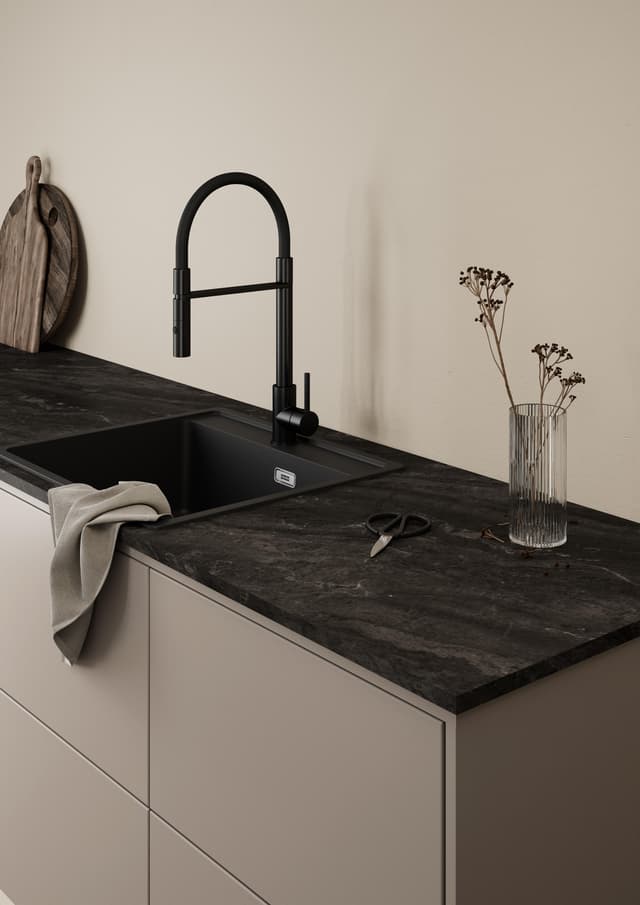 Laminate Bronze Black