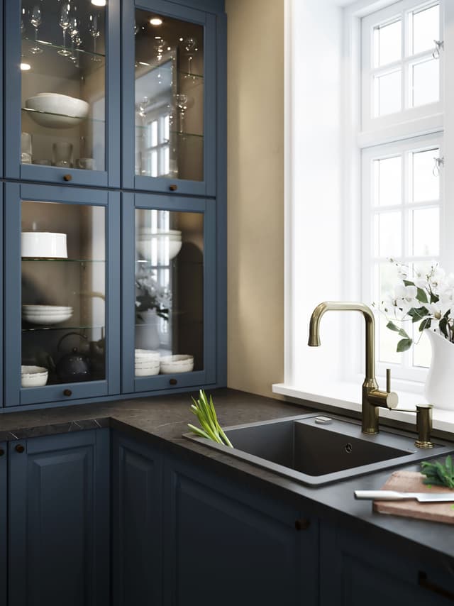 Epoq - Classic kitchen - Epoq Blue Heritage cabinet with glass doors and a window