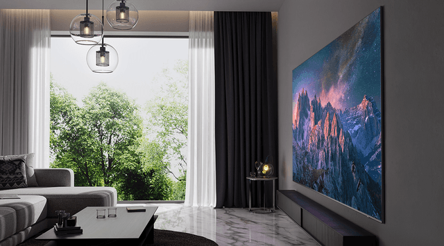 Superslank Samsung QLED TV med supersize skjerm