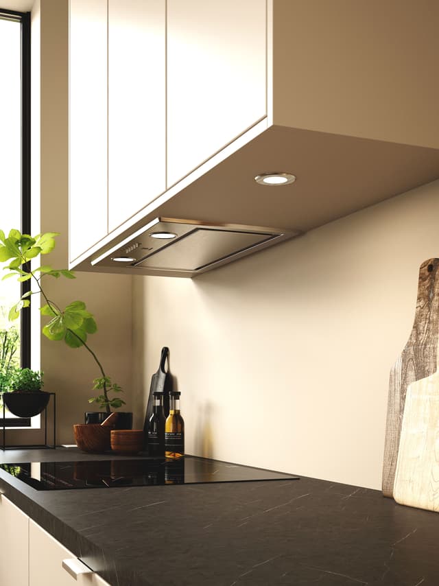 EPOQ Trend Greige kitchen with dark grey laminate worktop and spot lights