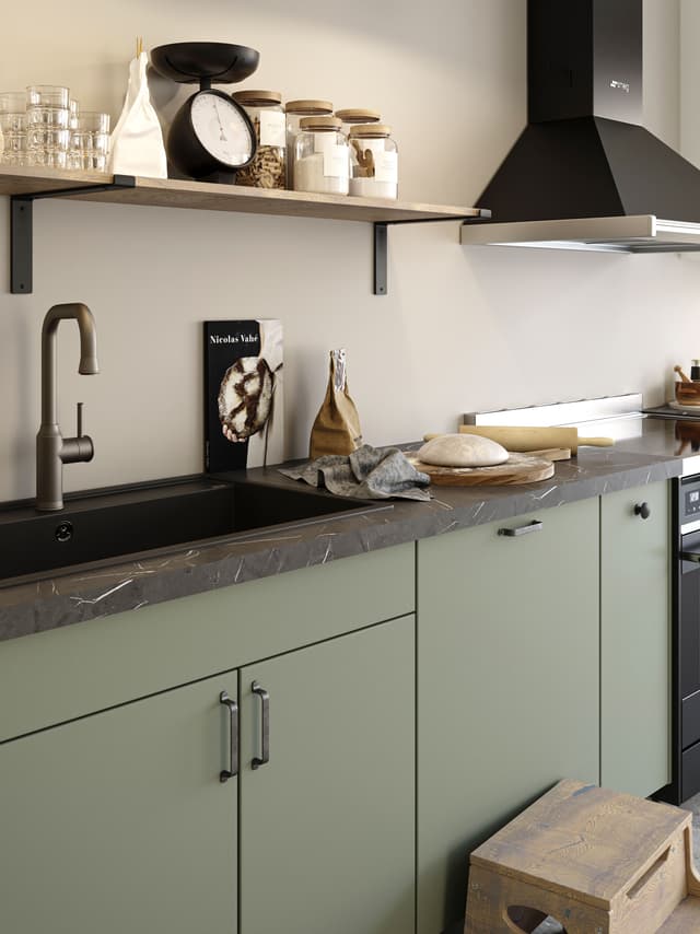 Epoq - Kitchen without upper cabinets - Green Epoq kitchen with open shelves, a black hood, faucet and sink