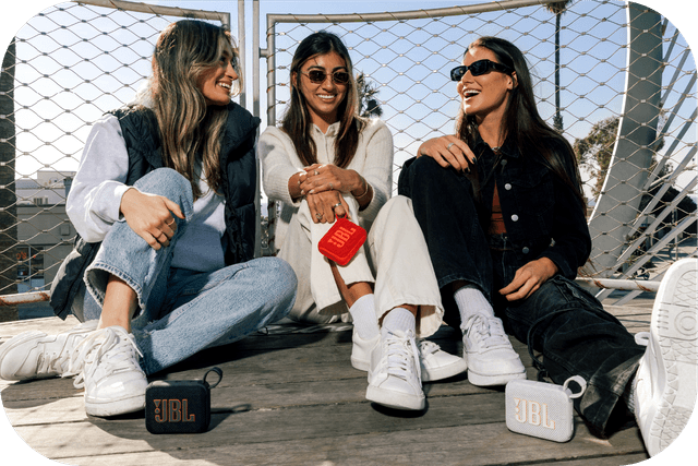 JBL - Portable speaker - Up to 7 hours of playtime plus 2 hours with Playtime Boost