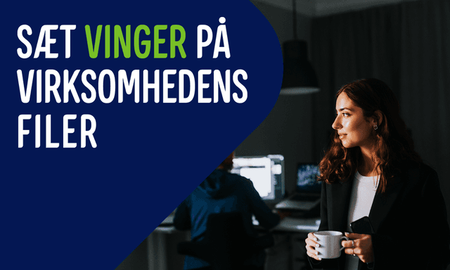 Forretningskvinde på kontor og teksten "Sæt vinger på virksomhedens filer"