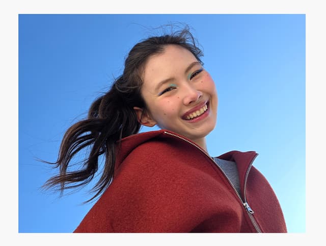 Samsung - Galaxy S25 - Portrait