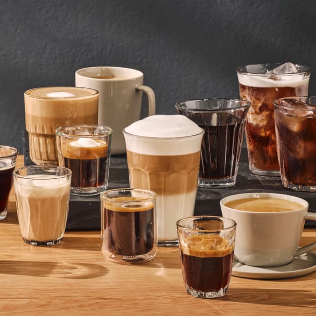 Ulike kaffedrikker laget med Siemens EQ700 iAroma 