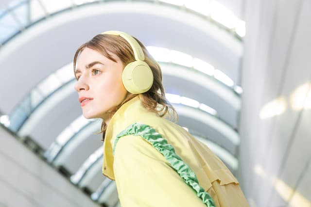 Sony WH-CH520 -langattomat kuulokkeet – Virtaa päiviksi