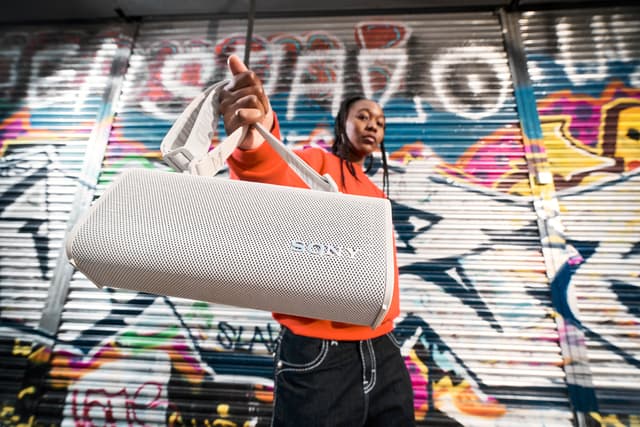 Præsenterer Sony ULT FIELD 3 – Bærbar Bluetooth-højttaler med ULT POWER SOUND