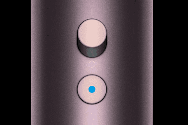 Dyson Nural™ -hiustenkuivaaja ja lähikuva napeista - Välitön ohjaus