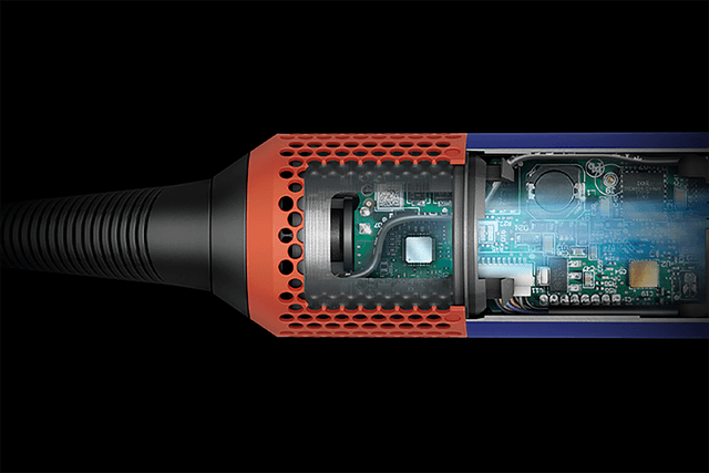 Dyson Airwrap™ multi-styler and its intelligent heat control - No heat damage