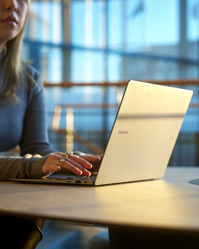 Samsung Galaxy Book 5 Pro