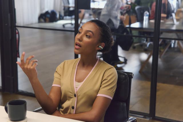 Sony LinkBuds Clip – Clear Call Quality, powered by AI