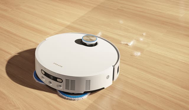 Dreame Matrix10 Ultra använder HyperSteam detangling DuoBrush för att ta upp hår och damm