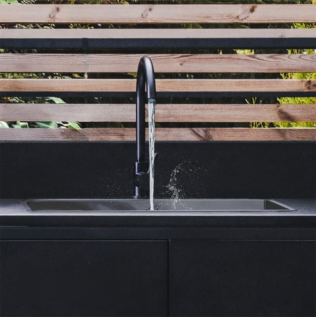 Vari - Outdoor kitchen - water